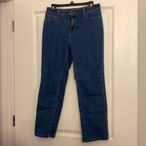 NWOT L.L. Bean Straight Leg Mom Jeans Classic Fit - Size 10
